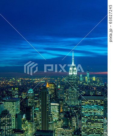 View of New York Manhattan during sunset hours View of New York Manhattan during sunset hours 63027245