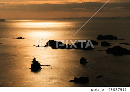 九十九島・石岳展望台の夕暮れ 九十九島・石岳展望台の夕暮れ 63027911