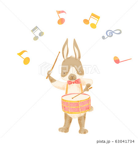 音楽を演奏する動物 うさぎ ドラムのイラスト素材
