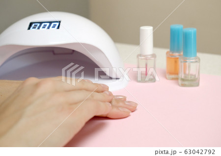 Close up female hands with beautiful trendy Close up female hands with beautiful trendy 63042792