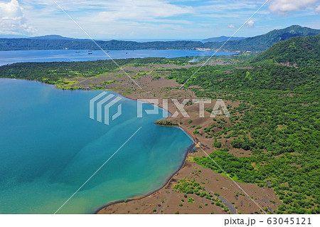 パプアニューギニアの大自然の空撮 63045121