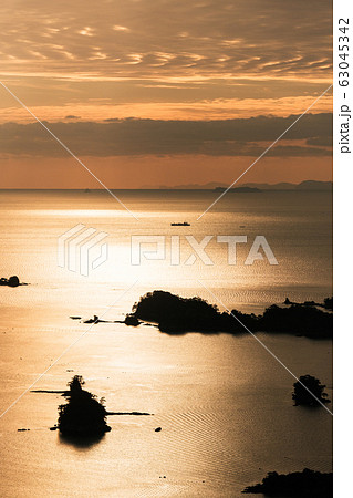 九十九島・石岳展望台の夕暮れ 63045342