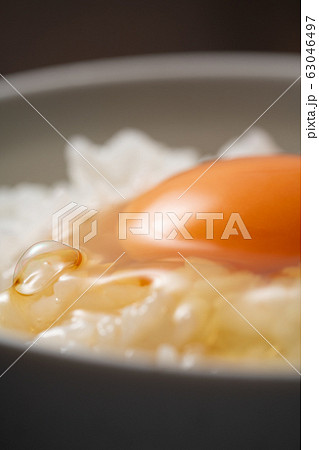 玉子かけご飯 63046497