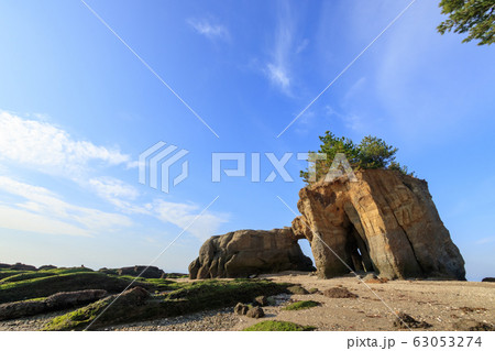 くぐり岩 山口県山陽小野田市 くぐり岩 山口県山陽小野田市 63053274