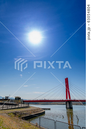 北潟湖　アイリスブリッジ　2020年3月 63054804