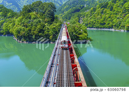 【静岡県】　奥大井湖上駅 63060798