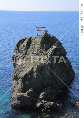 愛媛県大洲市長浜 綱掛岩 愛媛県大洲市長浜 綱掛岩 63061134