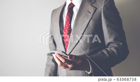 男性 63068738