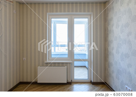 Exit to the balcony in the interior with plastic 63070008