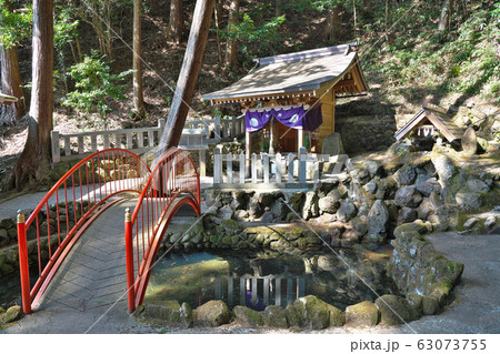 【閼伽井不動尊】 奈良県桜井市大字笠 63073755