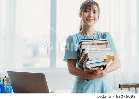 Student, study, Library 63076698