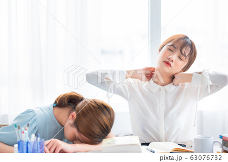 Business woman. student, study Business woman. student, study 63076732