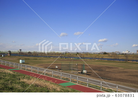 江戸川河川敷 葛飾区柴又 江戸川河川敷 葛飾区柴又 63078831
