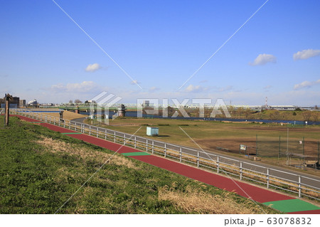 江戸川河川敷 葛飾区柴又 江戸川河川敷 葛飾区柴又 63078832