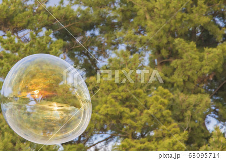 「山口県光市」虹ヶ浜海水浴場・シャボン玉 63095714