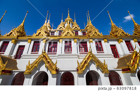 Metal Castle (Wat Ratchanatdaram Worawihan) 63097818
