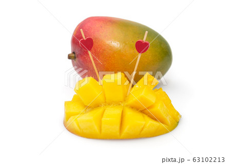Fruit of ripe fresh mango 63102213