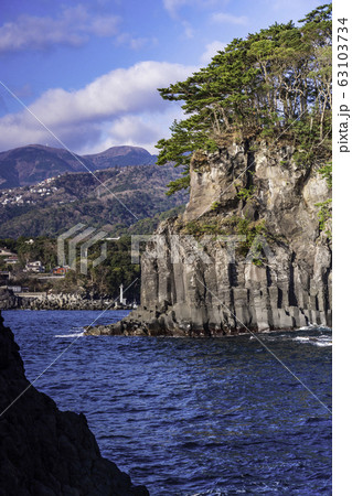 【静岡県】東伊豆・城ヶ崎海岸　大淀小淀の海岸線 63103734