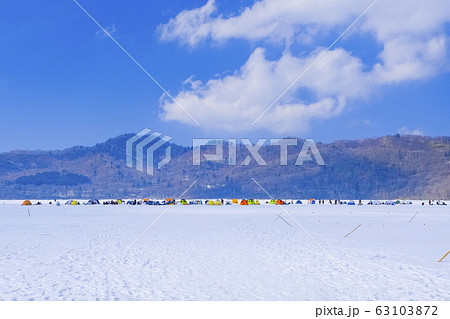 氷上ワカサギ釣り2 氷上ワカサギ釣り2 63103872