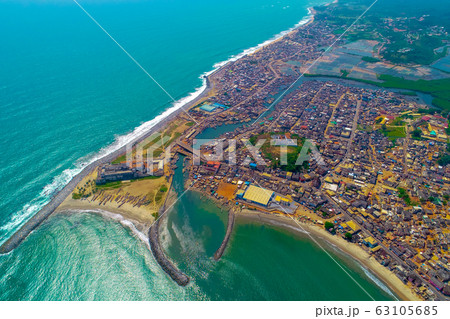 Aerial view of historic town of Elmina, Ghana, Africa. 63105685
