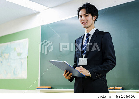 教師（先生、黒板、学習塾、学校 63106456