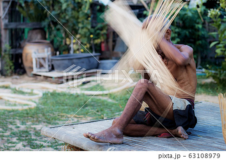 Old man are weaving with blurred. Old man are weaving with blurred. 63108979