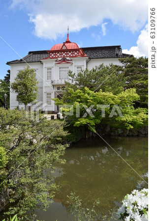 赤いドームの大宝館 63109766