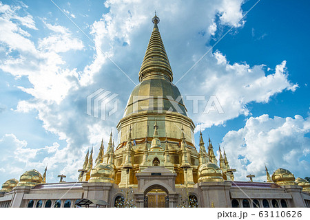 Wat Mahathat Chedi Sri Wiang Chai the largest pagoda in Northern region of Thailand in Lamphun province. 63110626