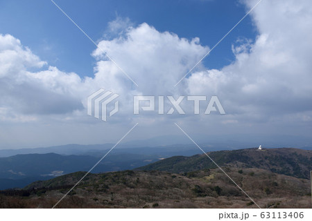 脊振山の山頂 63113406