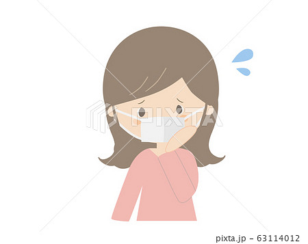 マスクを着けて心配している女性 63114012