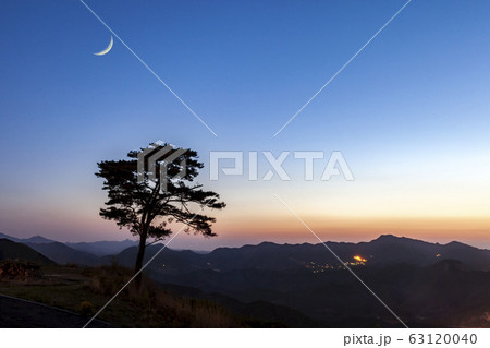 スポット 建築 ランドマーク 63120040