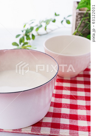 ホットミルク 63122031