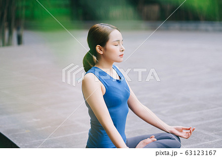 Fitness, sport, yoga 63123167