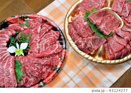 焼肉用の牛肉 焼肉用の牛肉 63124277