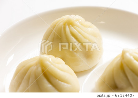 小籠包。(白皿･白バック) 63124407
