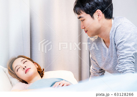 新婚夫婦 二人 2人 63128266