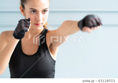 女性 美人 人物 ボクシング ダイエット 元気 スポーツ 運動 女性 美人 人物 ボクシング ダイエット 元気 スポーツ 運動 63128553