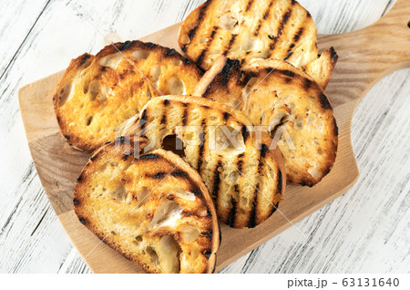 Slices of toasted bread Slices of toasted bread 63131640