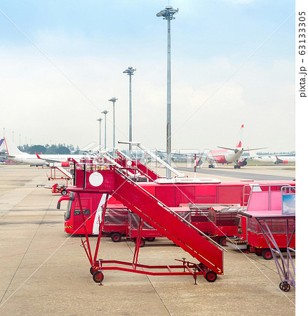Kuala Lumpur airport, planes, equipment Kuala Lumpur airport, planes, equipment 63133305