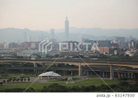 台北・黄昏の風景（圓山大飯店からの景色） 63147930