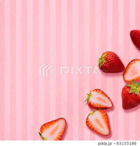 背景-フルーツ-苺-断面-ストライプ 背景-フルーツ-苺-断面-ストライプ 63155166