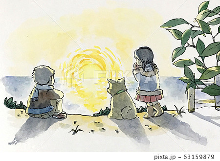 日の出を見る子供たちと犬 63159879