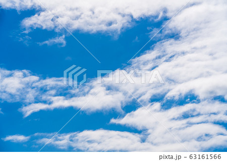 綺麗な白い雲 63161566