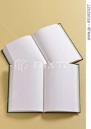 白いページの本 白いページの本 63162327