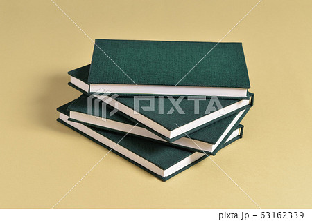 白いページの本 63162339