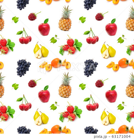 Stylized fruits isolated on white. Seamless 63171004