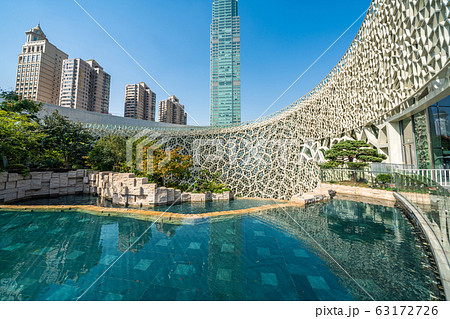 Architecture of the Natural History Museum 63172726