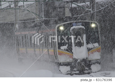 冬の上越線E129系(水上⇔長岡) 冬の上越線E129系(水上⇔長岡) 63176396