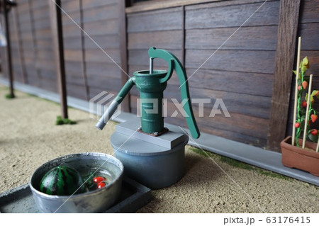 ジオラマ「駄菓子屋」 63176415