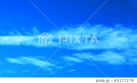 青空と白雲 63177279